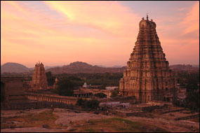 храм Вирупакши