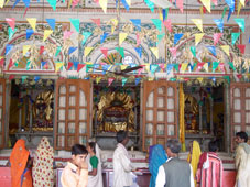 Ayodhya, Dasharath temple