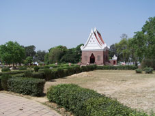 Тайский храм-монастырь