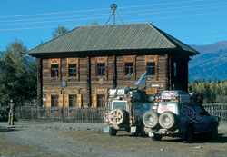 Н.К.Рерих останавливался в этой избе в селении Верхний Уймон